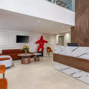 4* فندق Swiss Continental